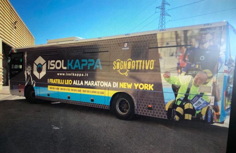 bus solidale targato Isolkappa e Fratelli Leo