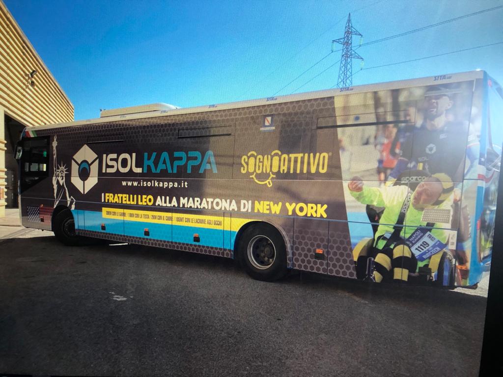 bus solidale targato Isolkappa e Fratelli Leo