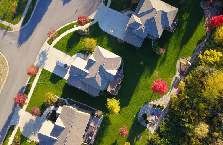 Casa Green, primo via libera dell’Eurocamera alla riqualificazione energetica degli edifici