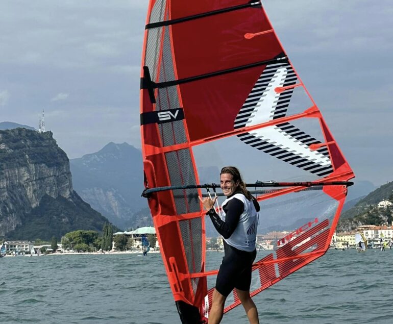 Isolkappa, a Garda col campione Morisio per una tavola da surf eco-sostenibile